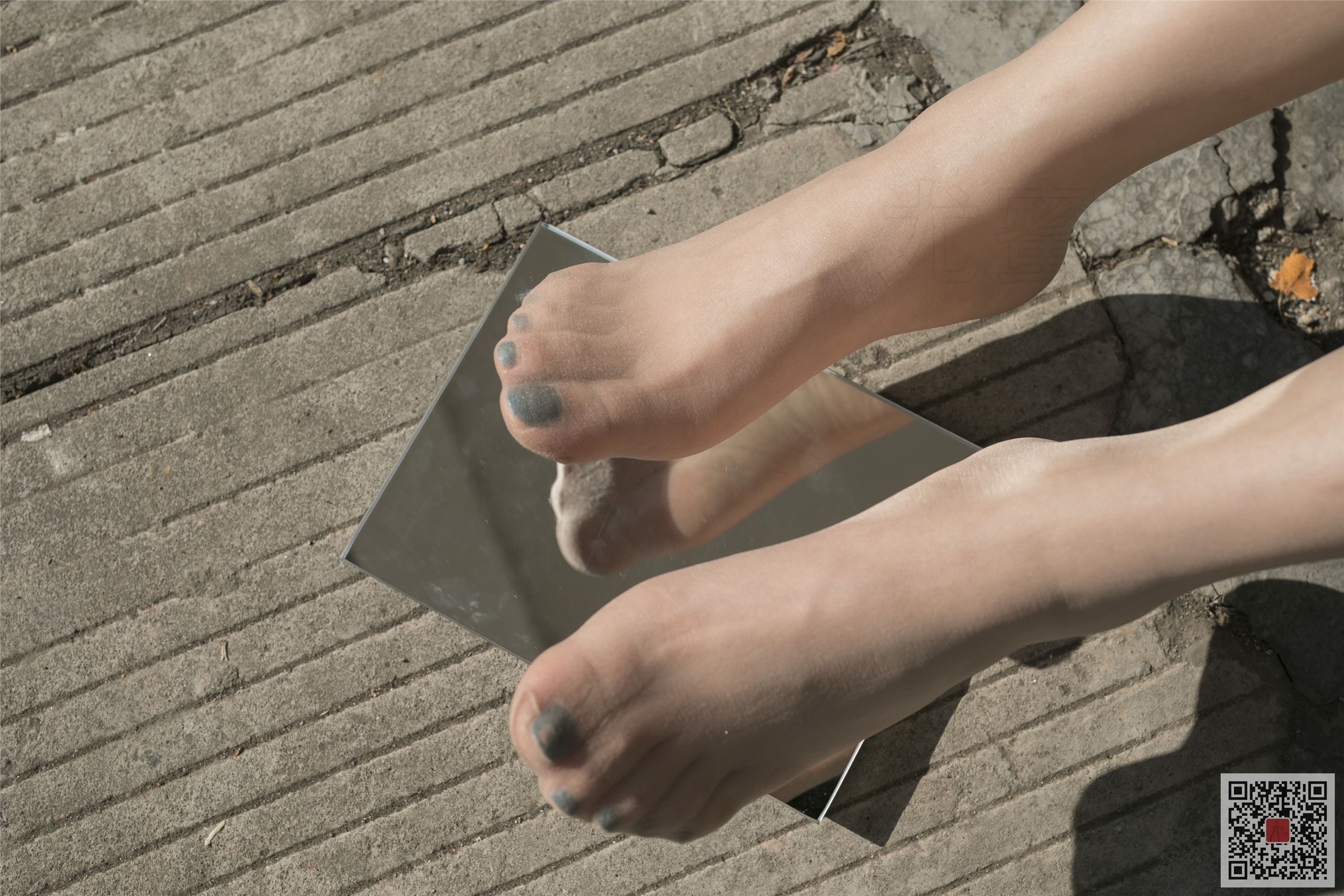 尤蜜丝 穿搭写真 NO.013